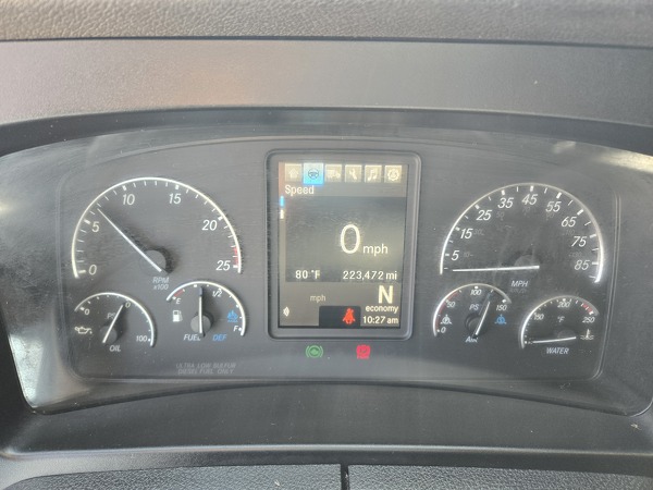FREIGHTLINER CASCADIA 126SLP 2024