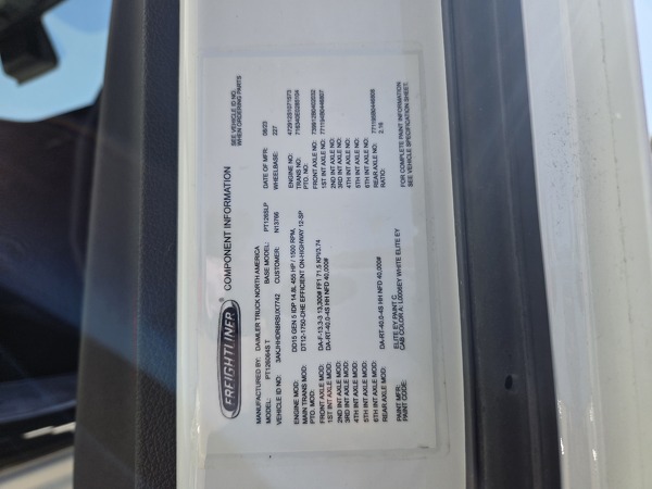 FREIGHTLINER CASCADIA 126SLP 2024