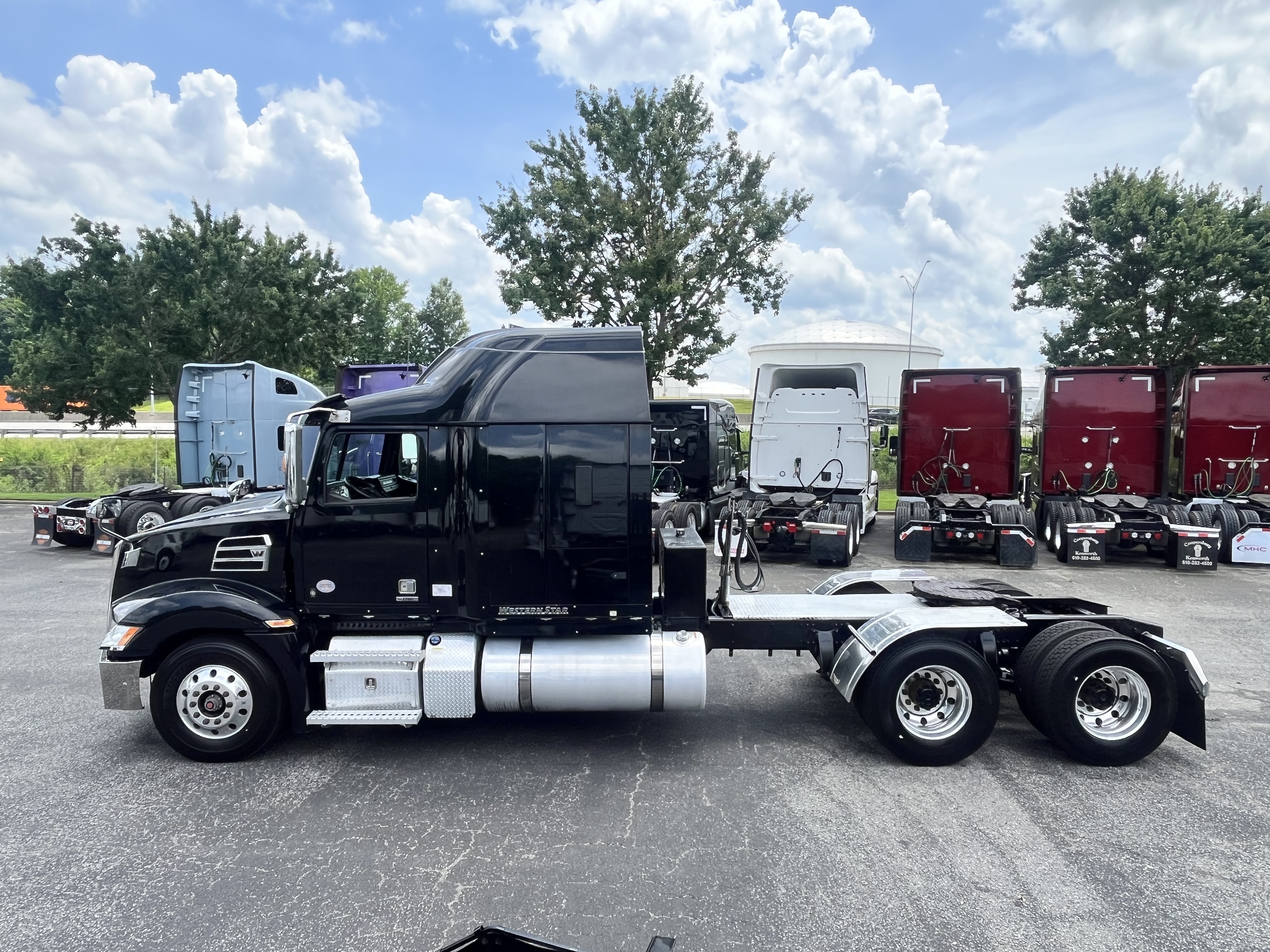 2021 WESTERN STAR 5700ex - image 4