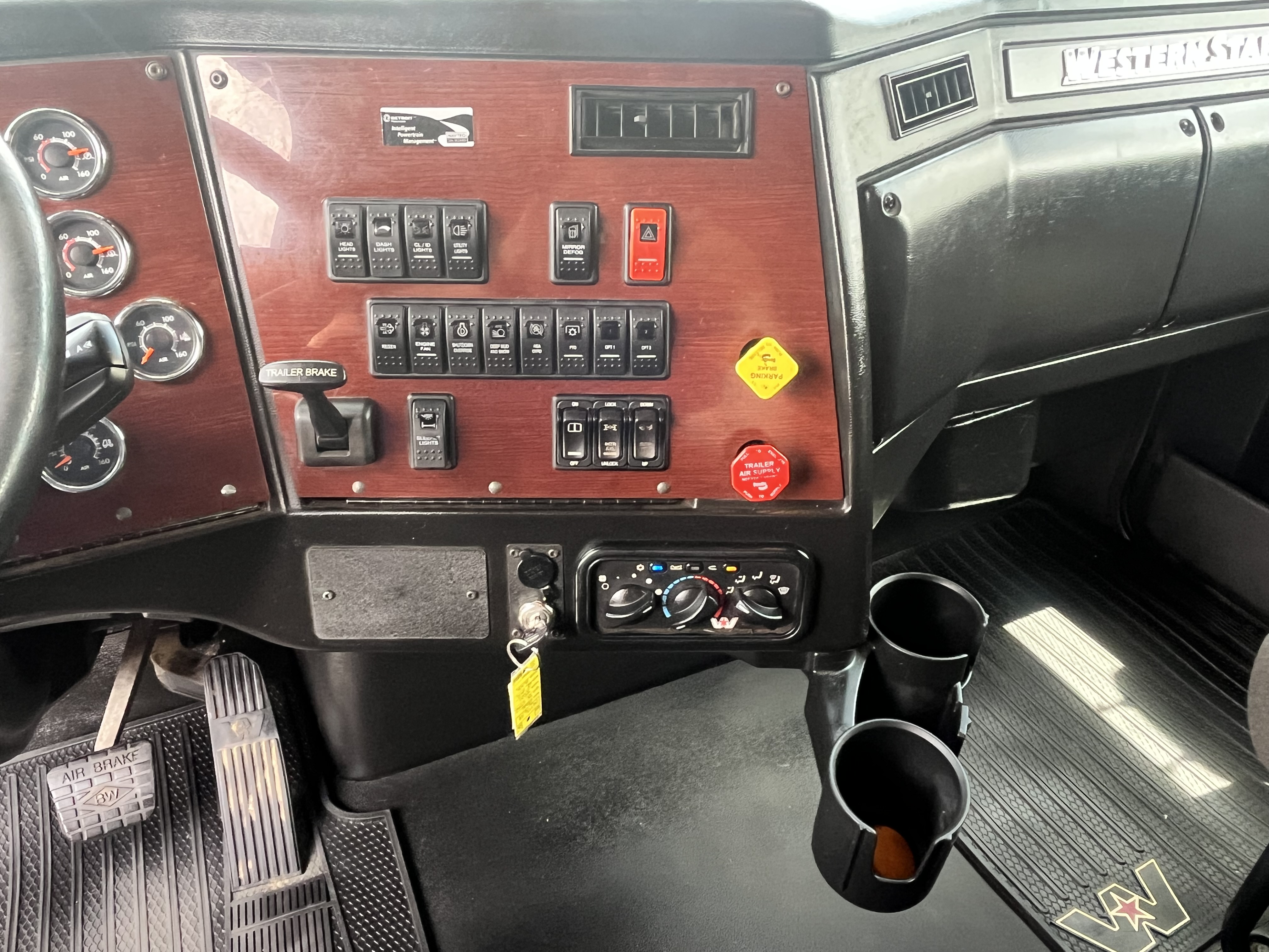 2021 WESTERN STAR 5700ex - image 18