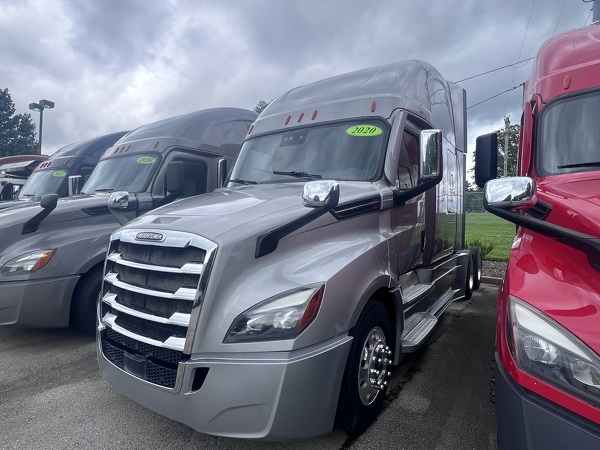 FREIGHTLINER CASCADIA 126SLP 2020