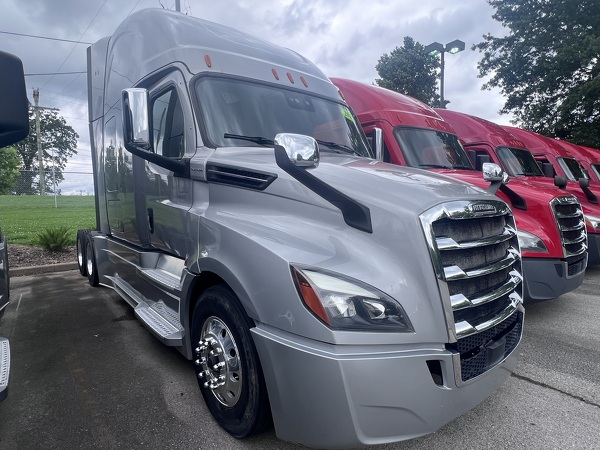 FREIGHTLINER CASCADIA 126SLP 2020