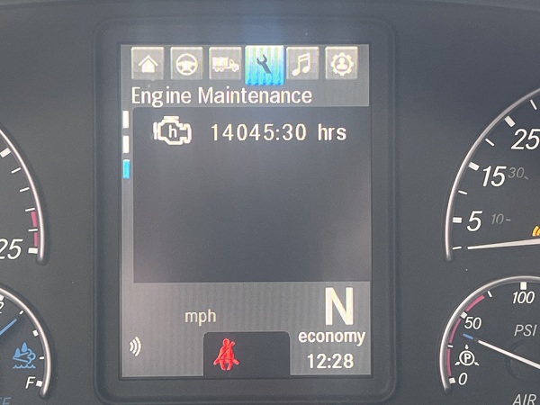 FREIGHTLINER CASCADIA 126SLP 2020