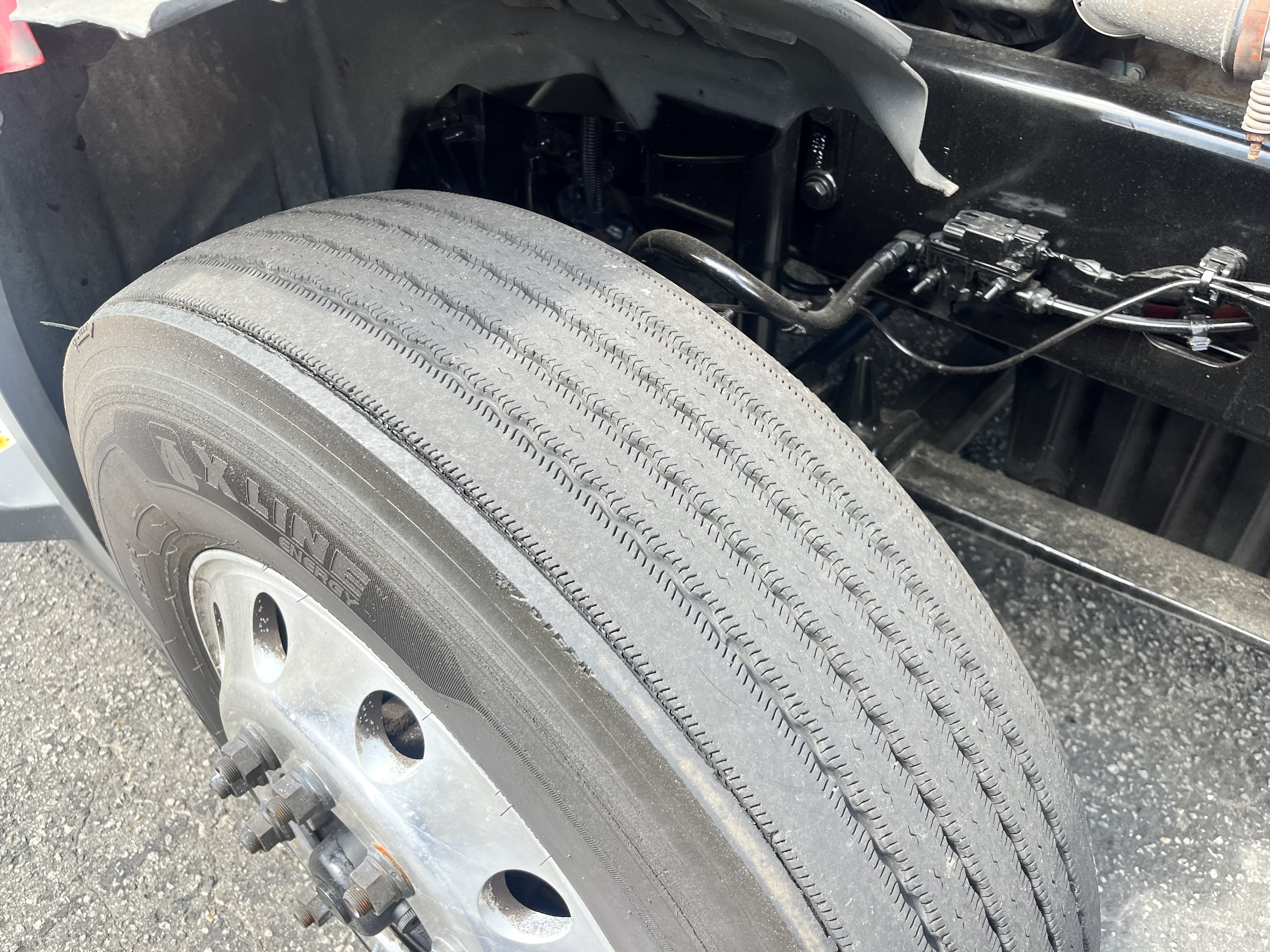 2020 FREIGHTLINER CASCADIA 126SLP - image 11