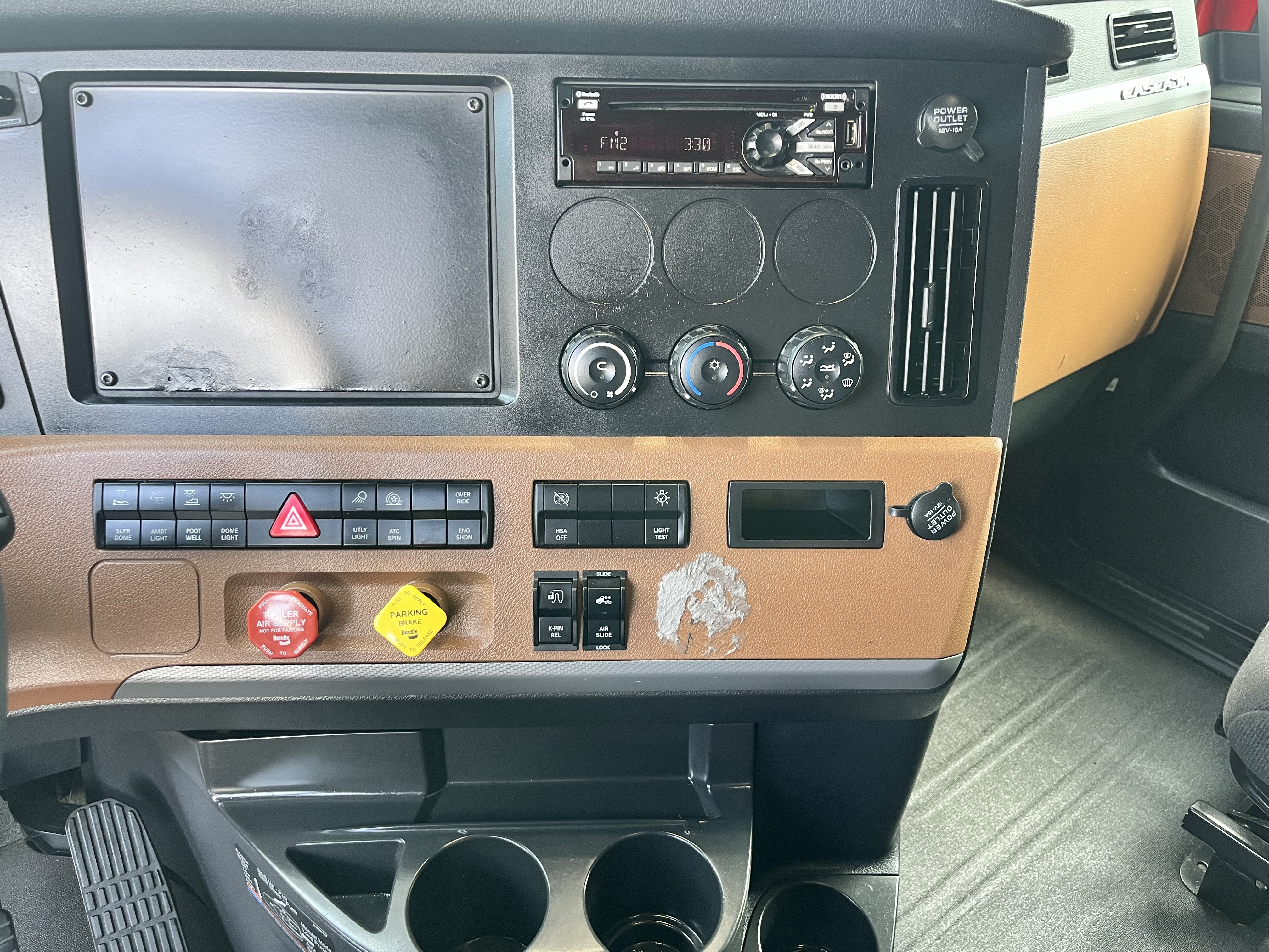 2020 FREIGHTLINER CASCADIA 126SLP - image 15