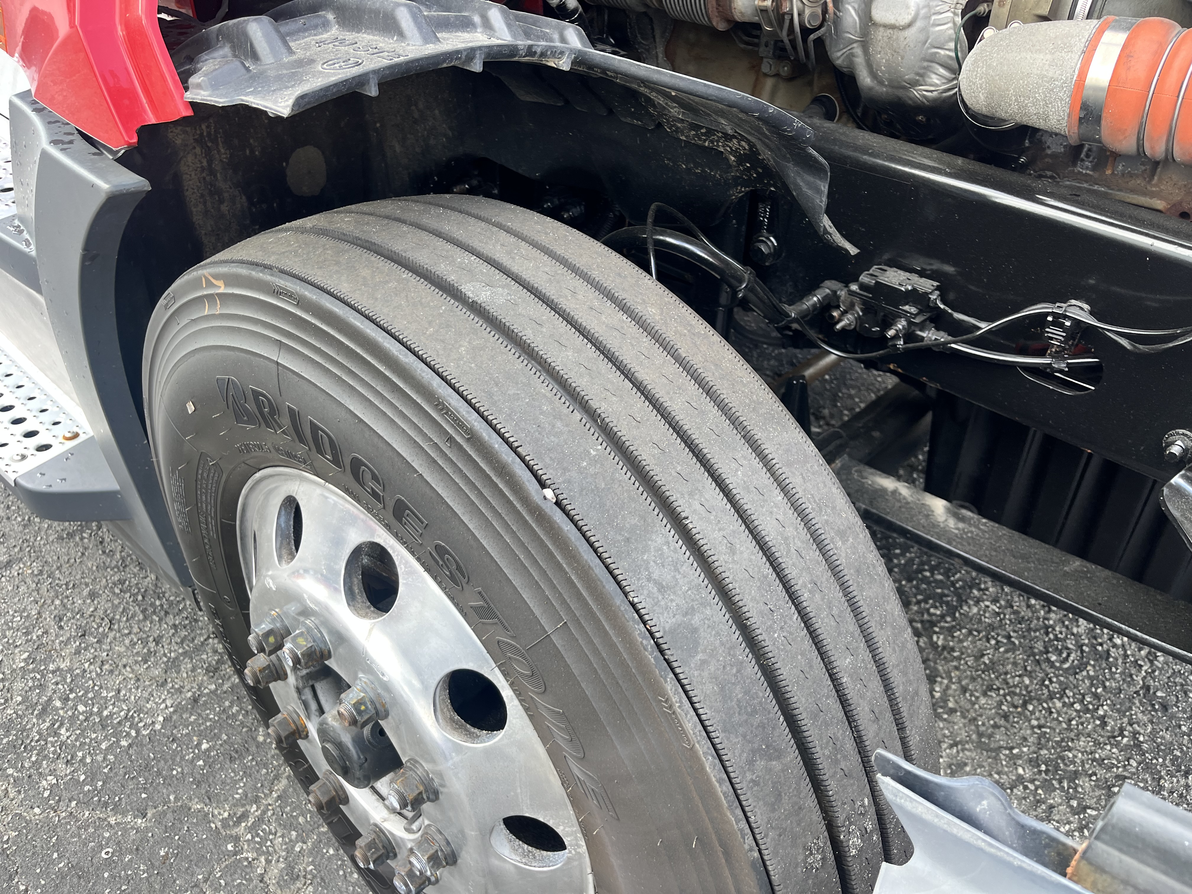 2020 FREIGHTLINER CASCADIA 126SLP - image 12