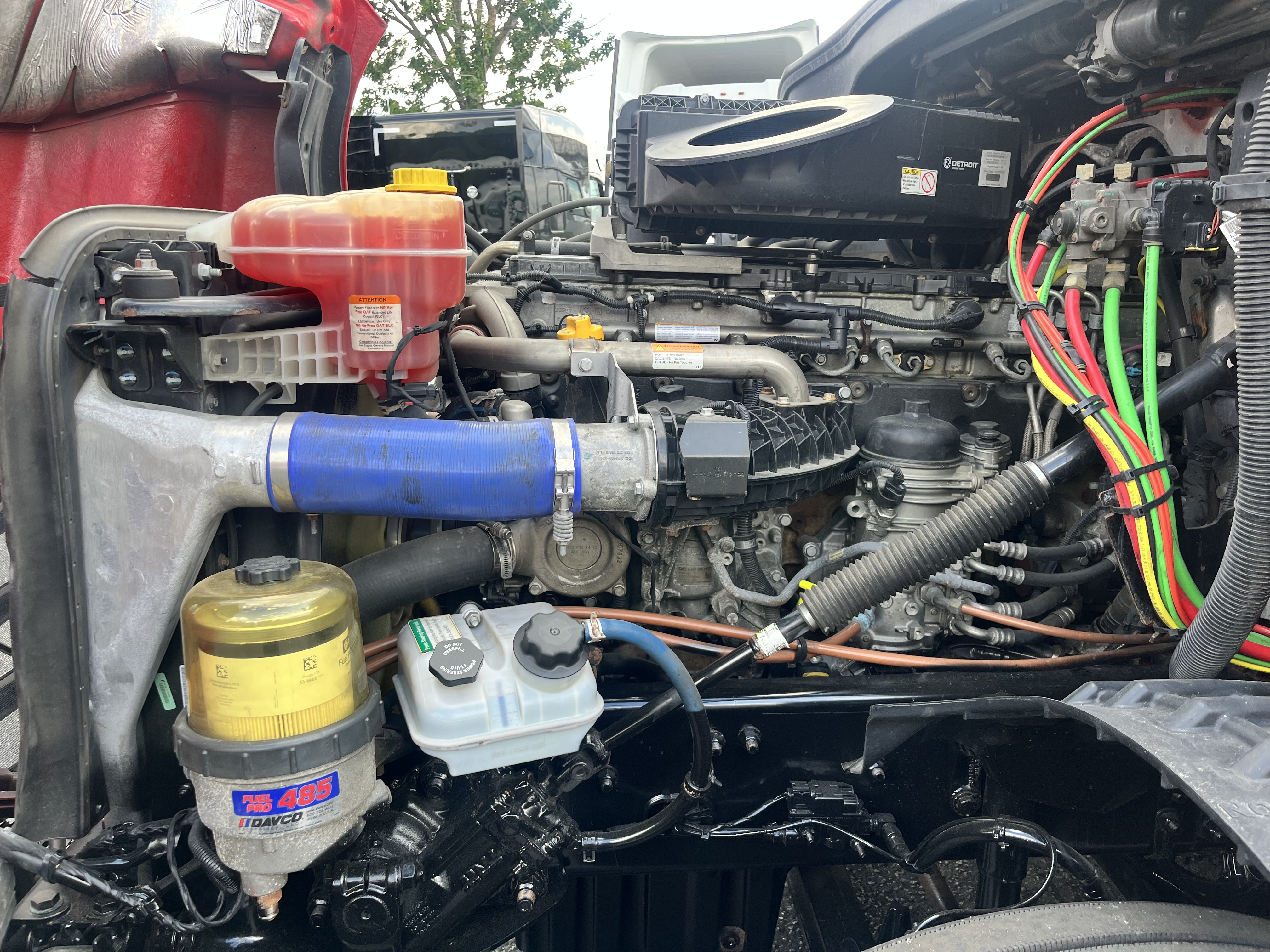 2020 FREIGHTLINER CASCADIA 126SLP - image 10