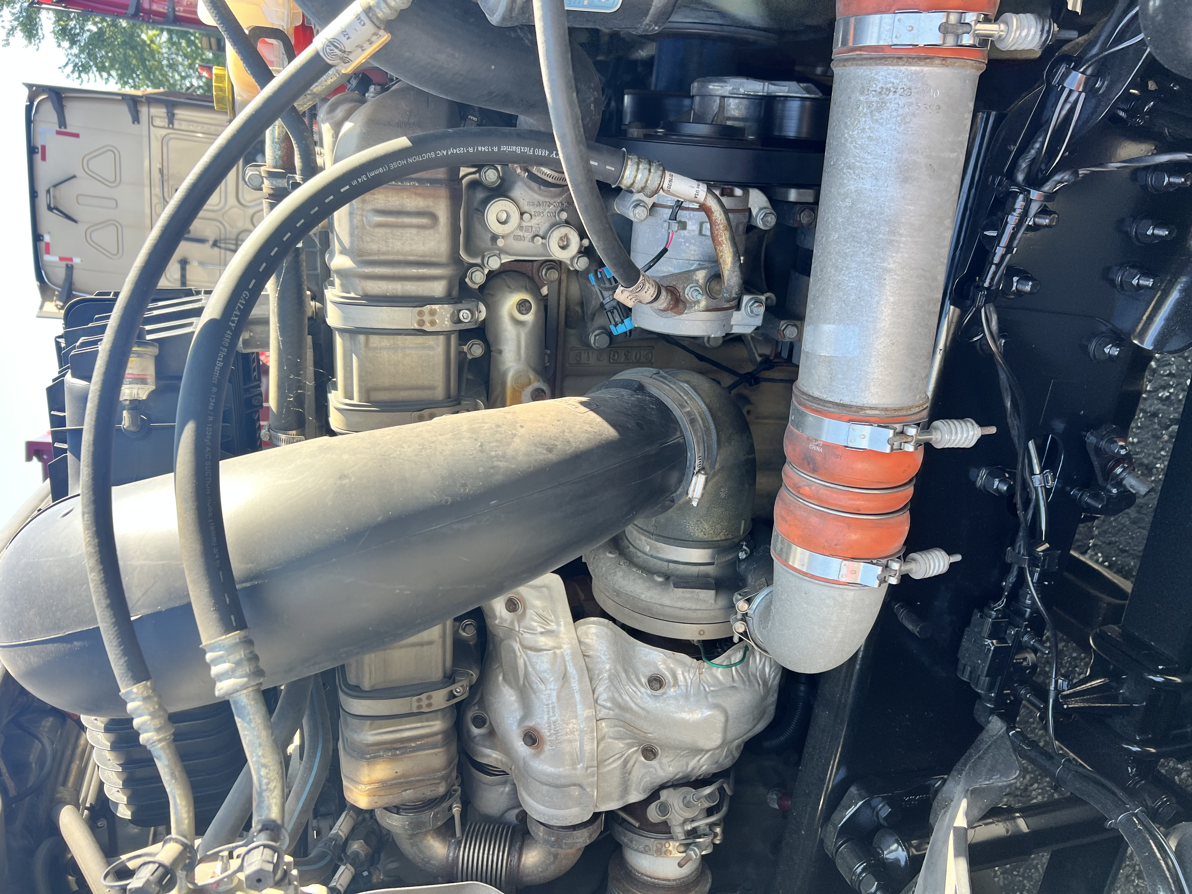 2021 FREIGHTLINER CASCADIA 126SLP - image 10