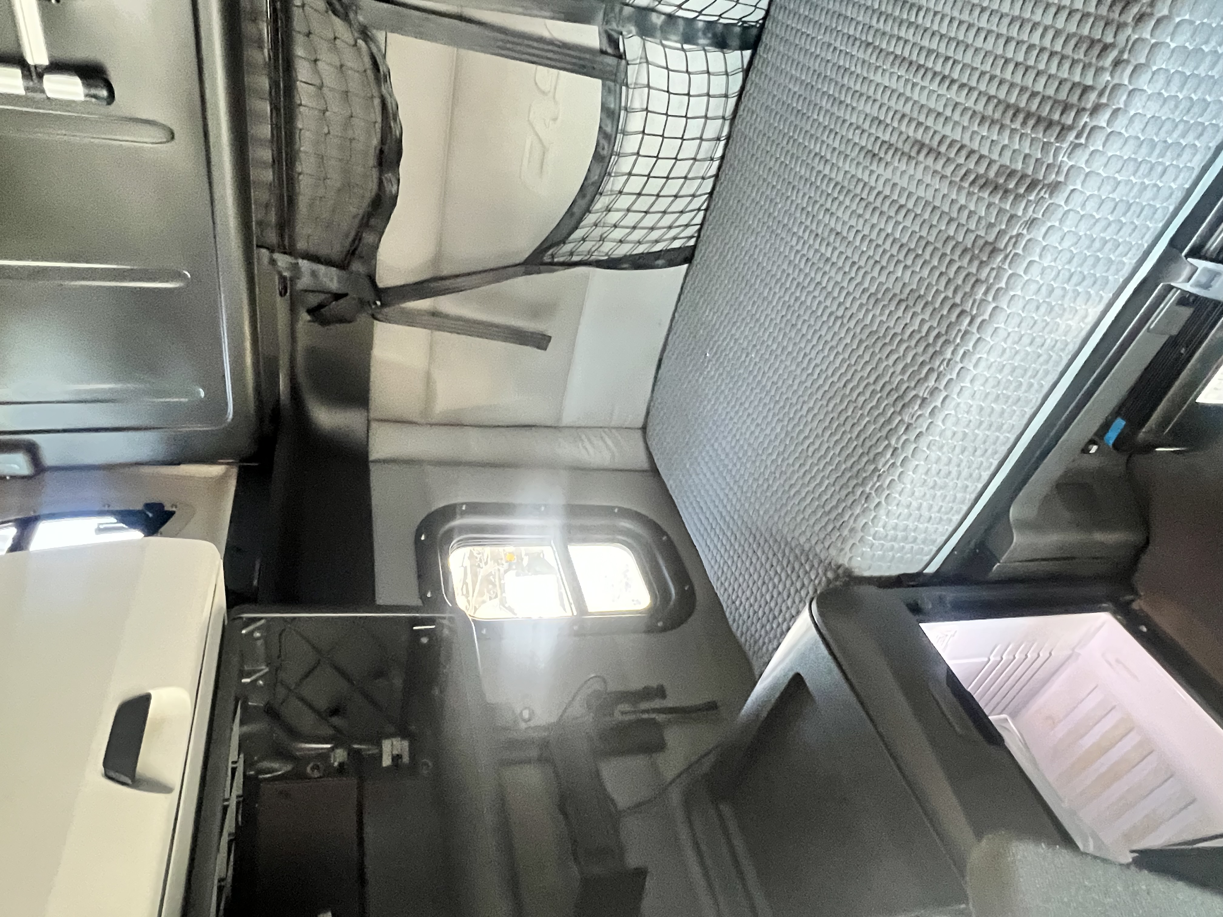 2021 FREIGHTLINER CASCADIA 126SLP - image 17