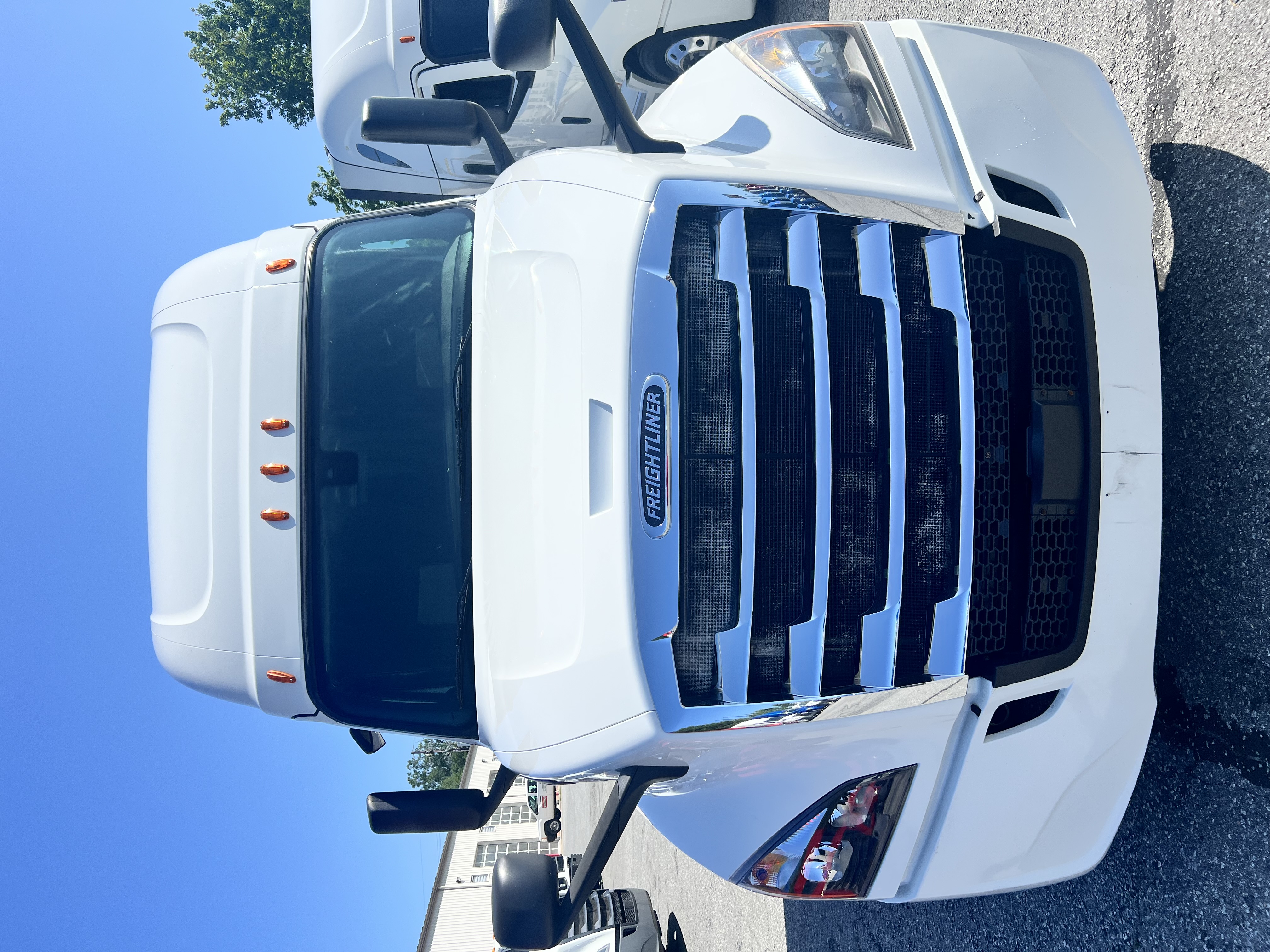 2019 FREIGHTLINER CASCADIA 126SLP - image 6