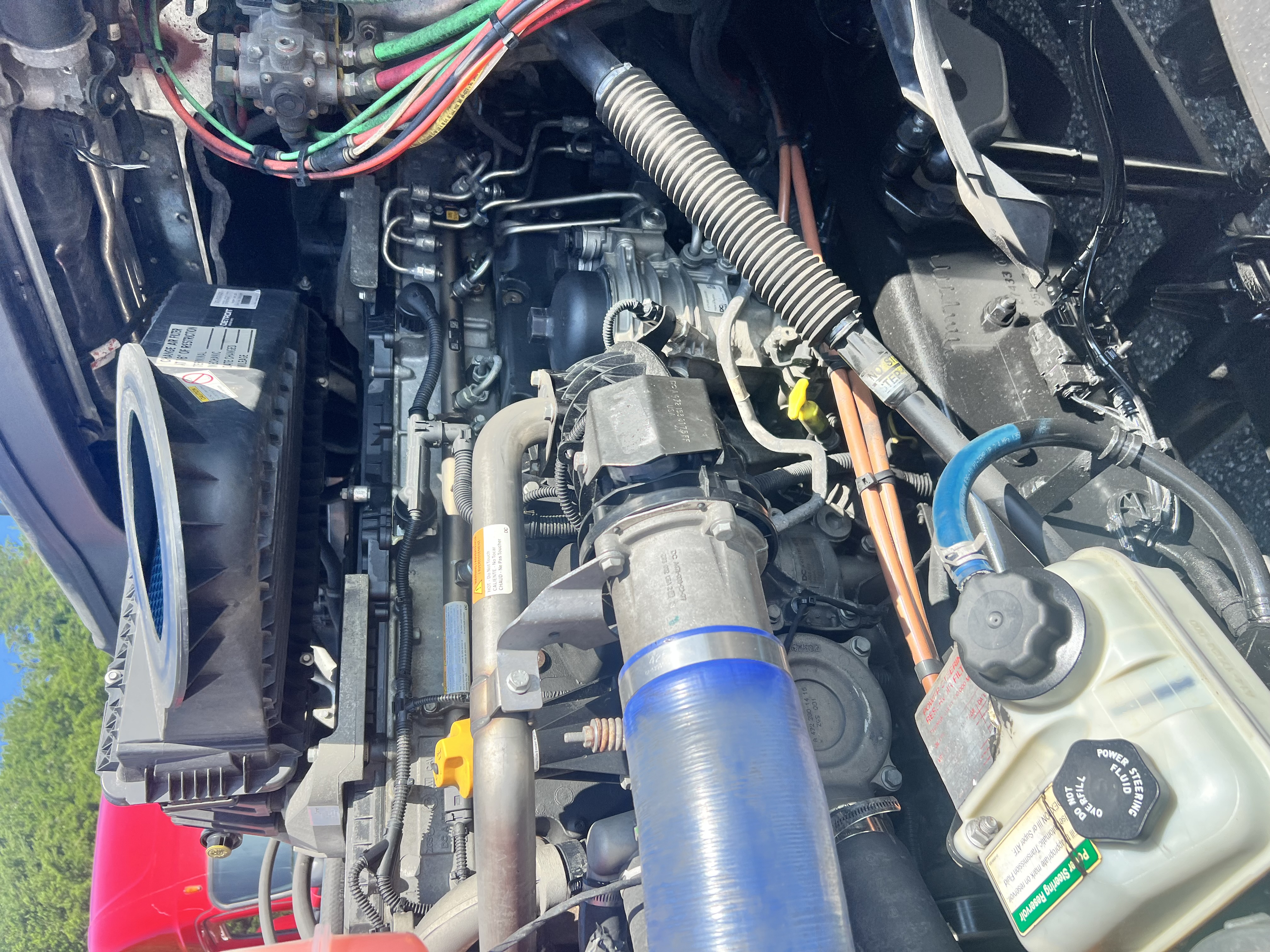 2019 FREIGHTLINER CASCADIA 126SLP - image 9