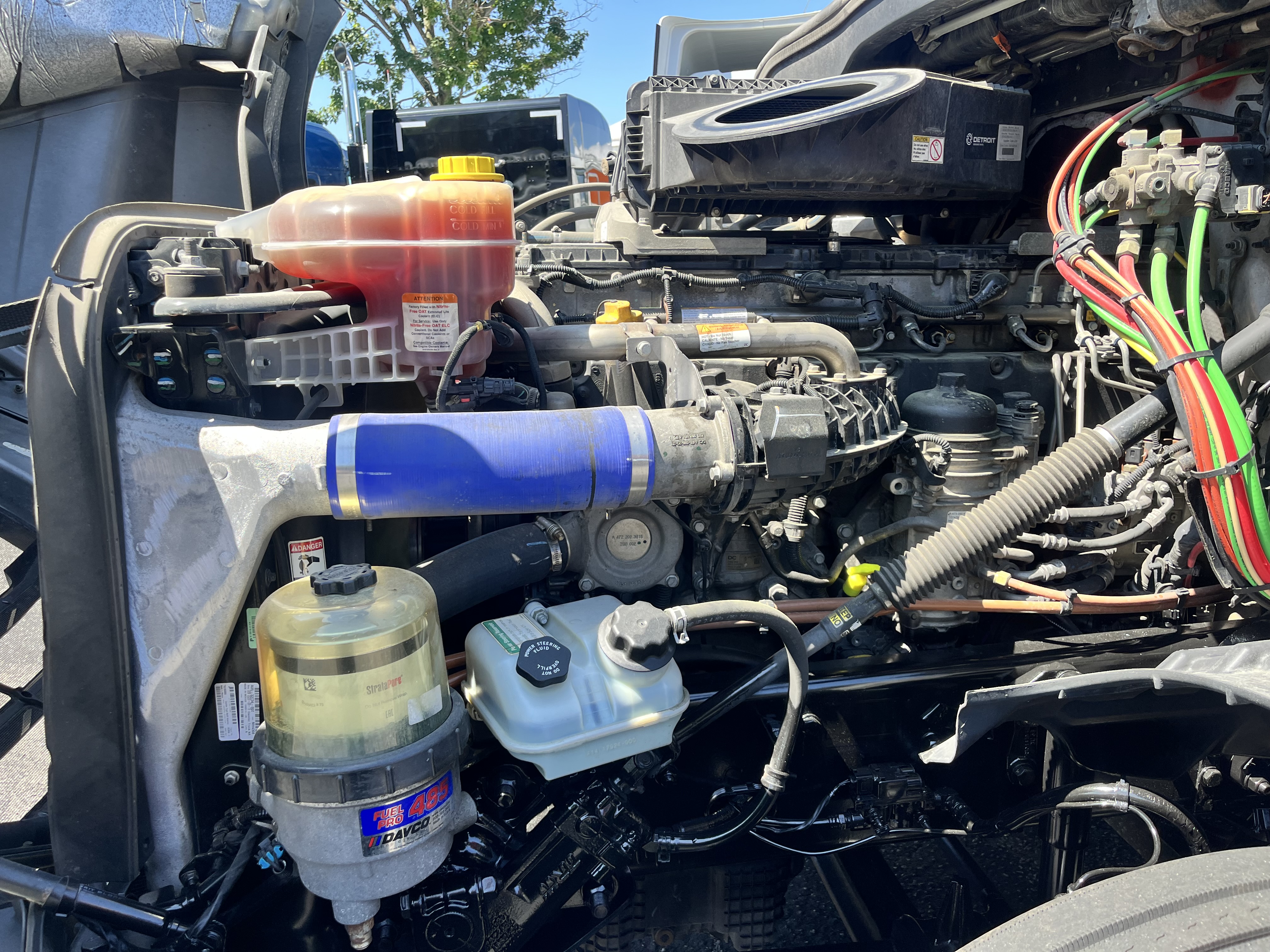 2021 FREIGHTLINER CASCADIA 126SLP - image 13