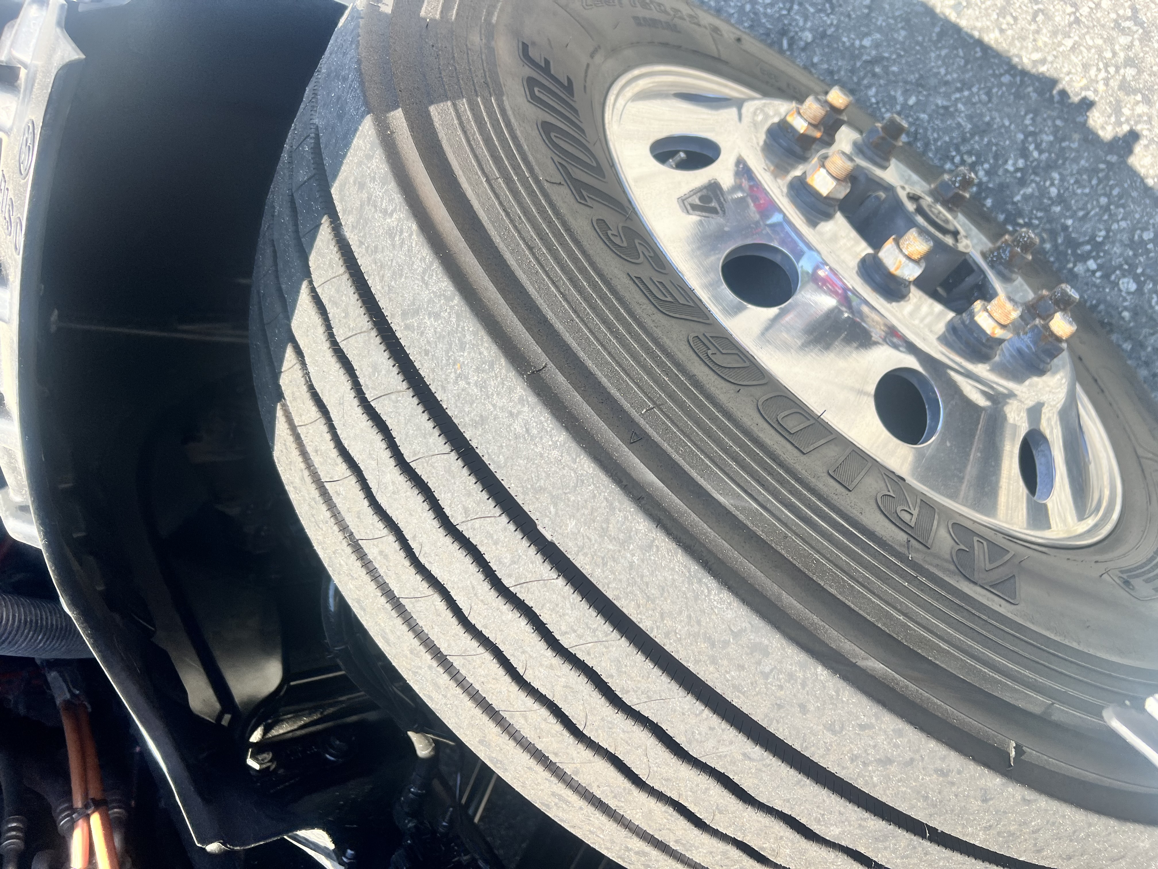 2020 FREIGHTLINER CASCADIA 126SLP - image 10