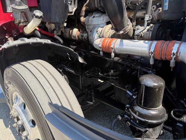 2020 FREIGHTLINER CASCADIA 126SLP - image 13