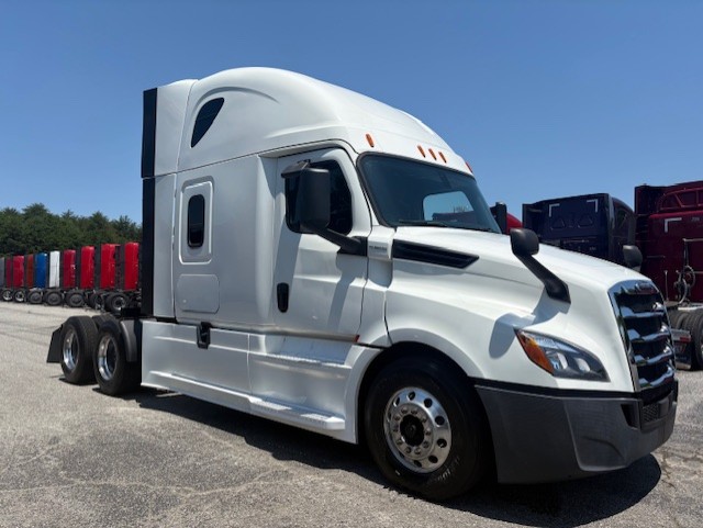 2020 FREIGHTLINER CASCADIA 126SLP - image 7