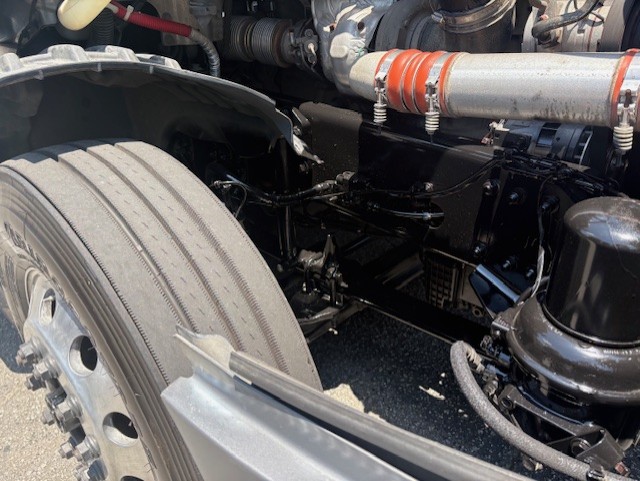 2021 FREIGHTLINER CASCADIA 126SLP - image 11