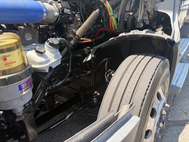 2021 FREIGHTLINER CASCADIA 126SLP - image 13