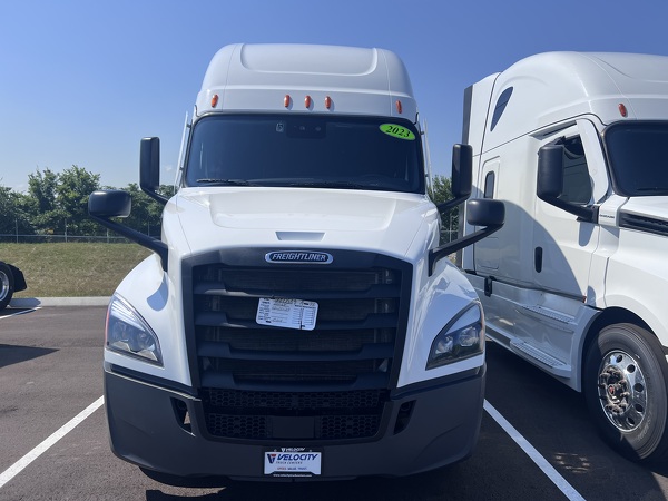 FREIGHTLINER CASCADIA 126SLP 2023