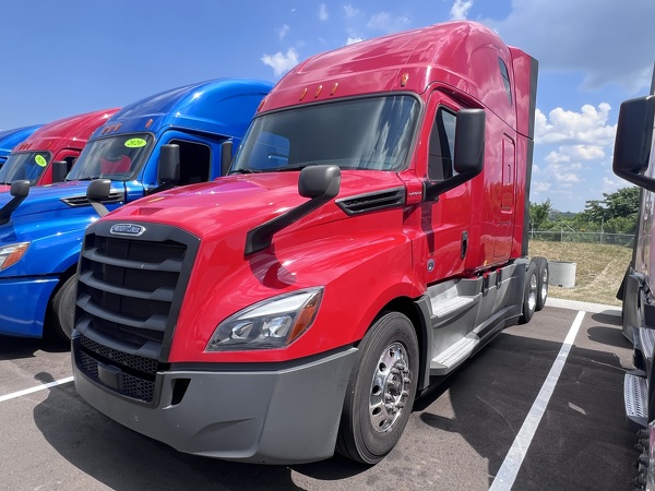 FREIGHTLINER CASCADIA 126SLP 2020