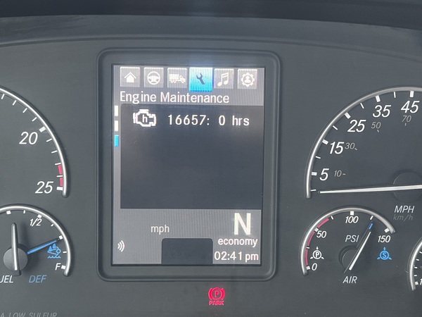 FREIGHTLINER CASCADIA 126SLP 2020