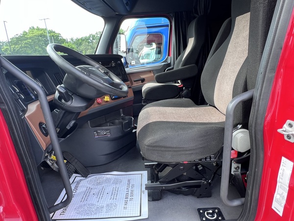 FREIGHTLINER CASCADIA 126SLP 2020