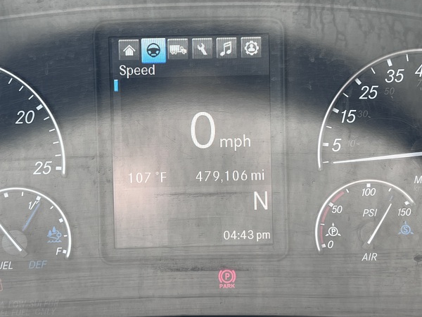 FREIGHTLINER CASCADIA 126SLP 2020