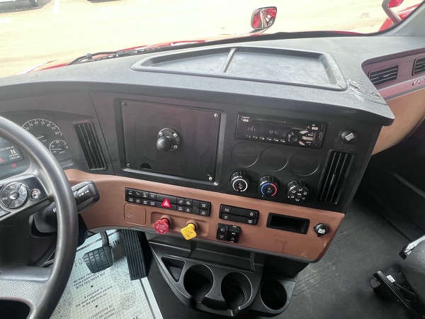 FREIGHTLINER CASCADIA 126SLP 2020