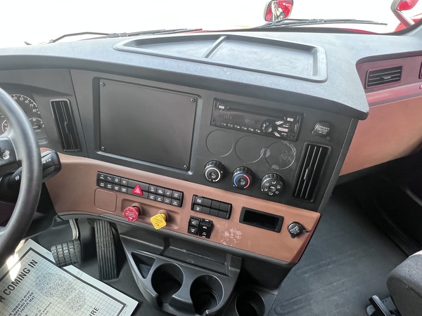FREIGHTLINER CASCADIA 126SLP 2020