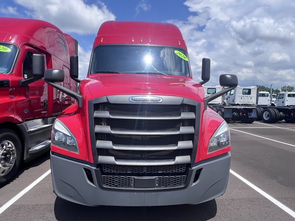 FREIGHTLINER CASCADIA 126SLP 2020