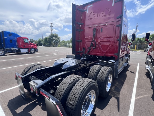 FREIGHTLINER CASCADIA 126SLP 2020