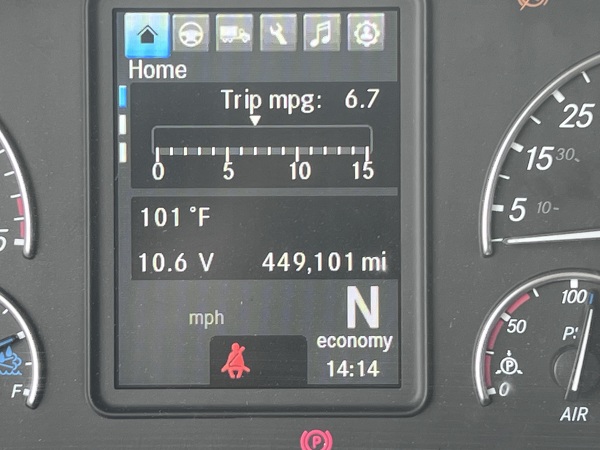 FREIGHTLINER CASCADIA 126SLP 2020
