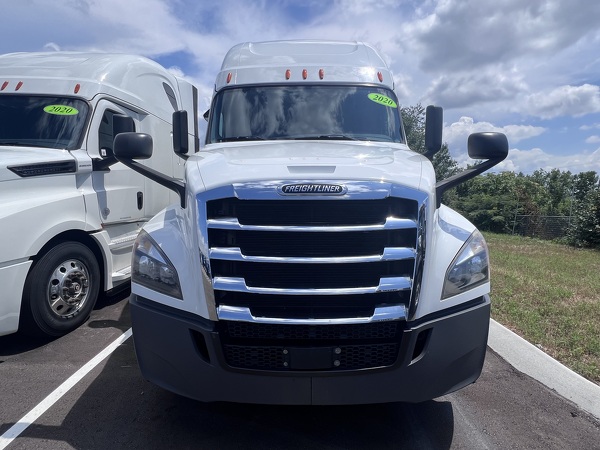 FREIGHTLINER CASCADIA 126SLP 2020