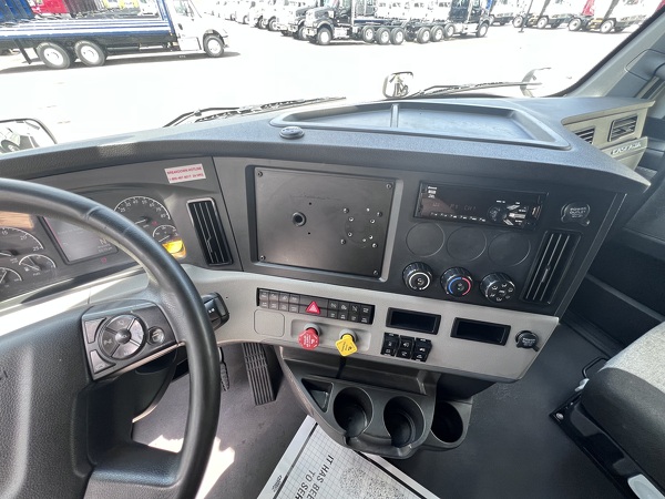 FREIGHTLINER CASCADIA 126SLP 2021