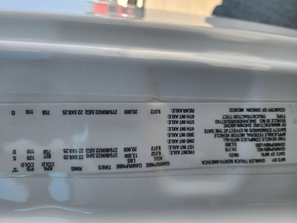 FREIGHTLINER CASCADIA 126SLP 2024