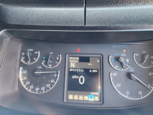 FREIGHTLINER CASCADIA 126SLP 2024