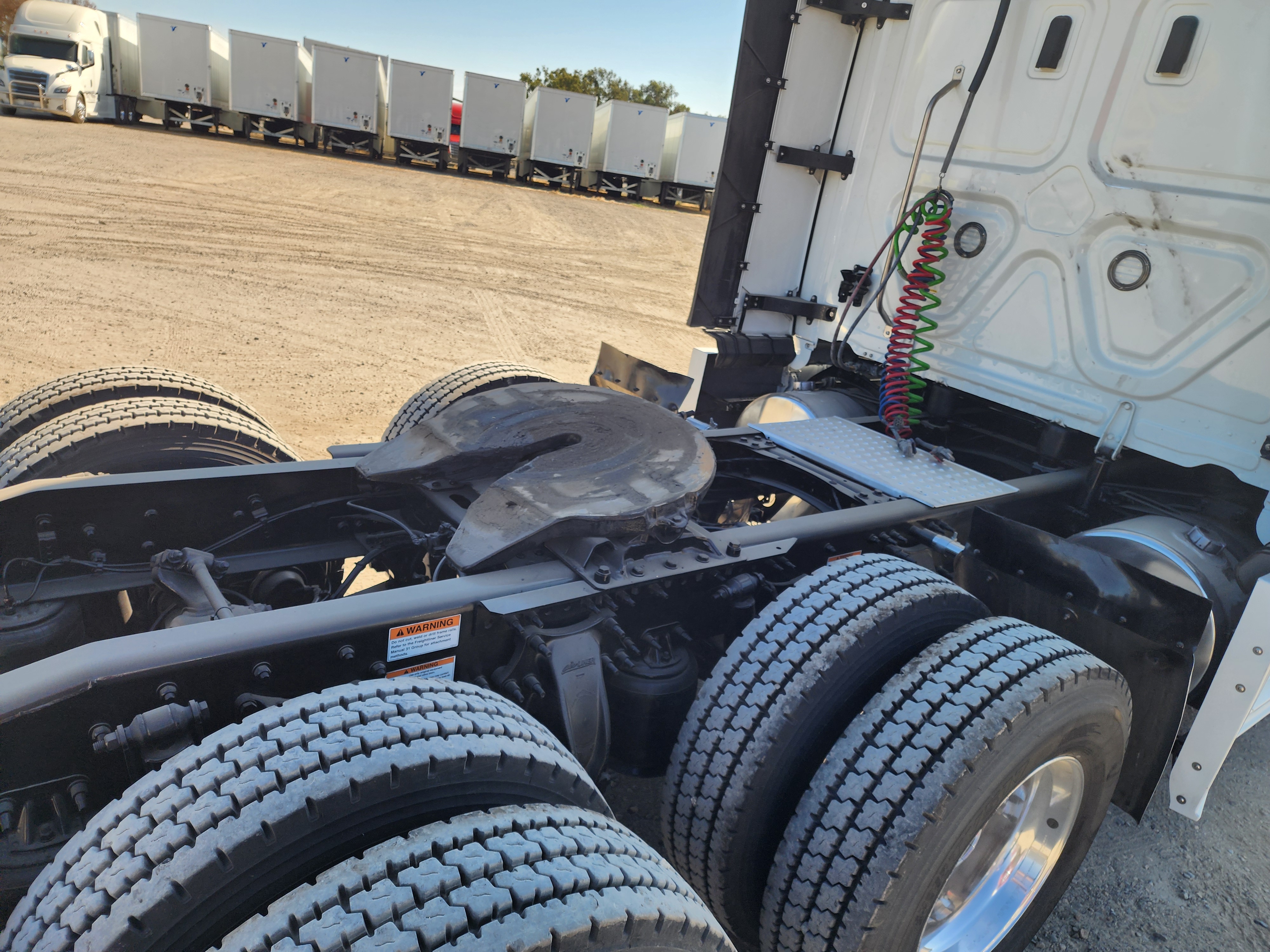 2024 FREIGHTLINER CASCADIA 126SLP - image 8