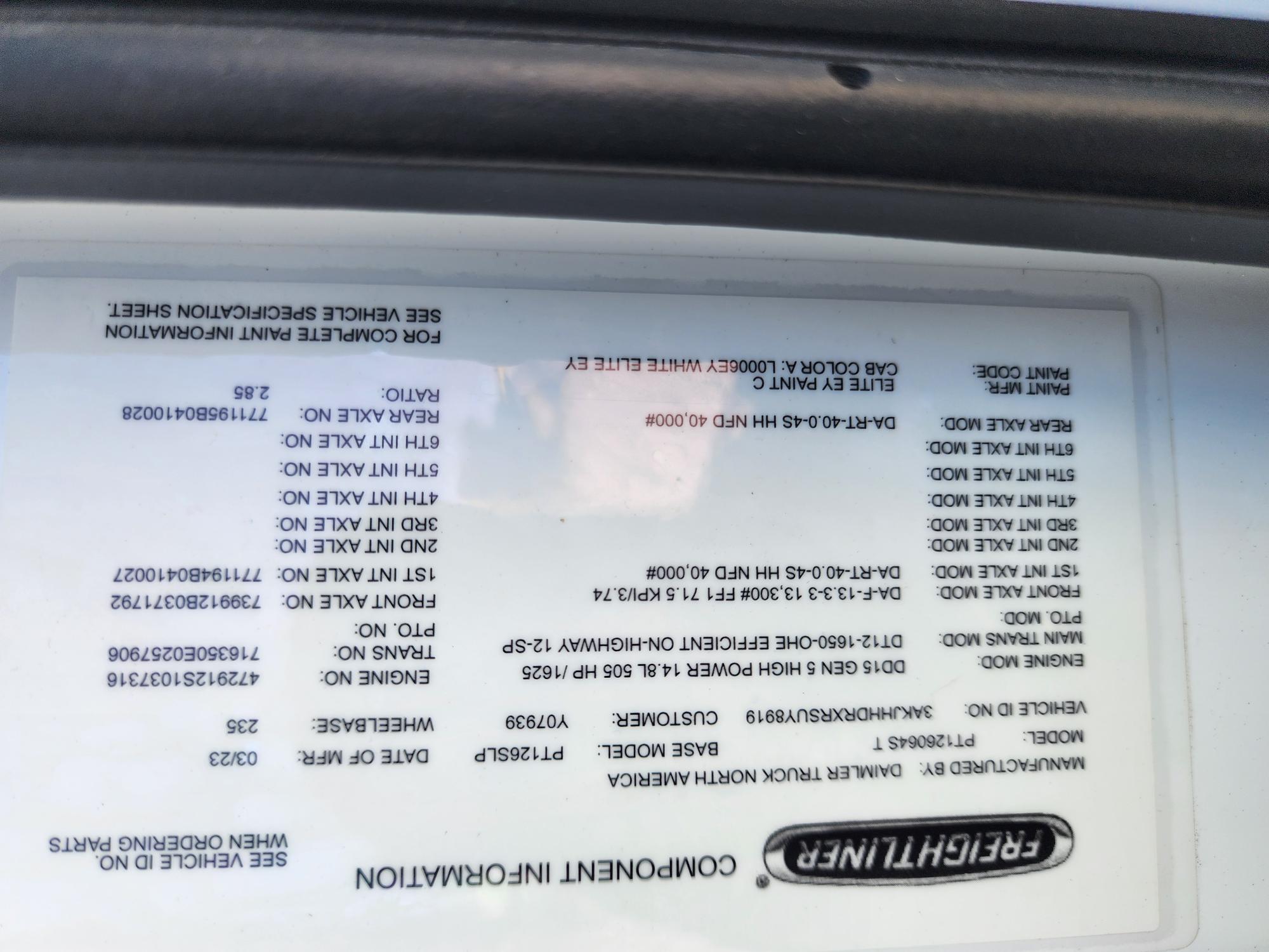 2024 FREIGHTLINER CASCADIA 126SLP - image 24