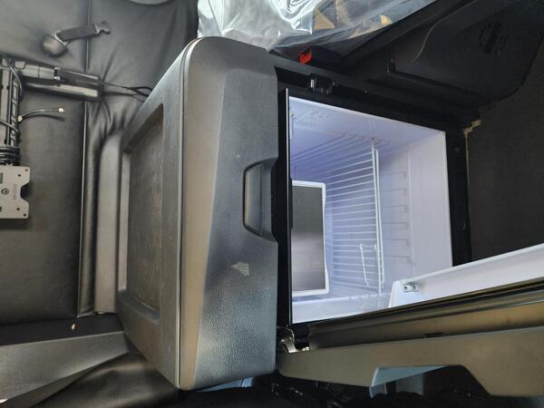 FREIGHTLINER CASCADIA 126SLP 2024
