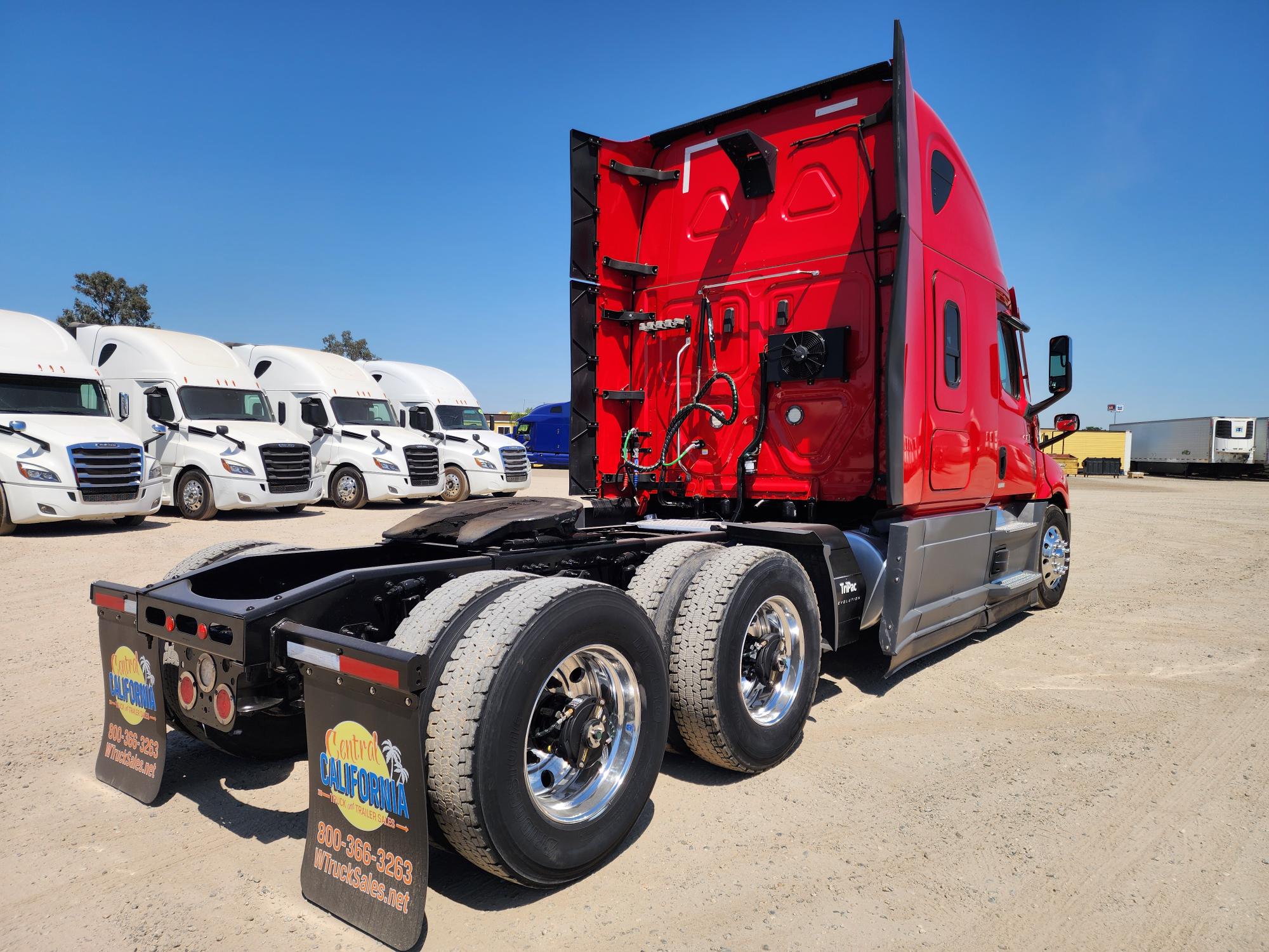2021 FREIGHTLINER CASCADIA 126SLP - image 4
