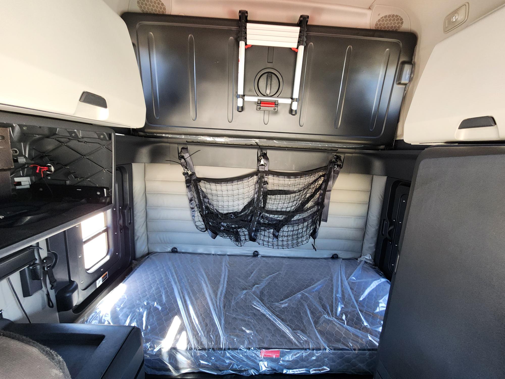 2021 FREIGHTLINER CASCADIA 126SLP - image 18