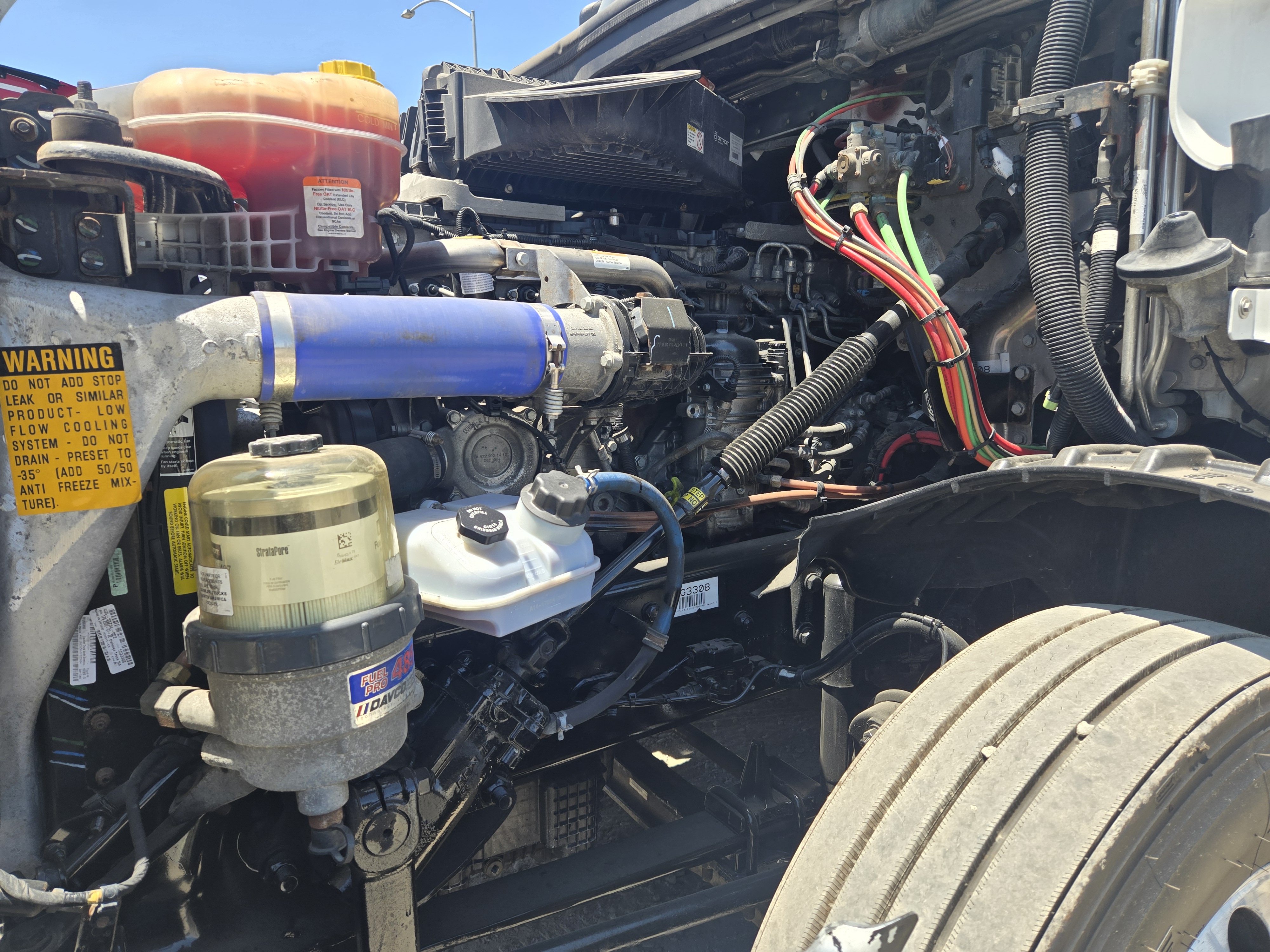 2021 FREIGHTLINER CASCADIA 126SLP - image 10