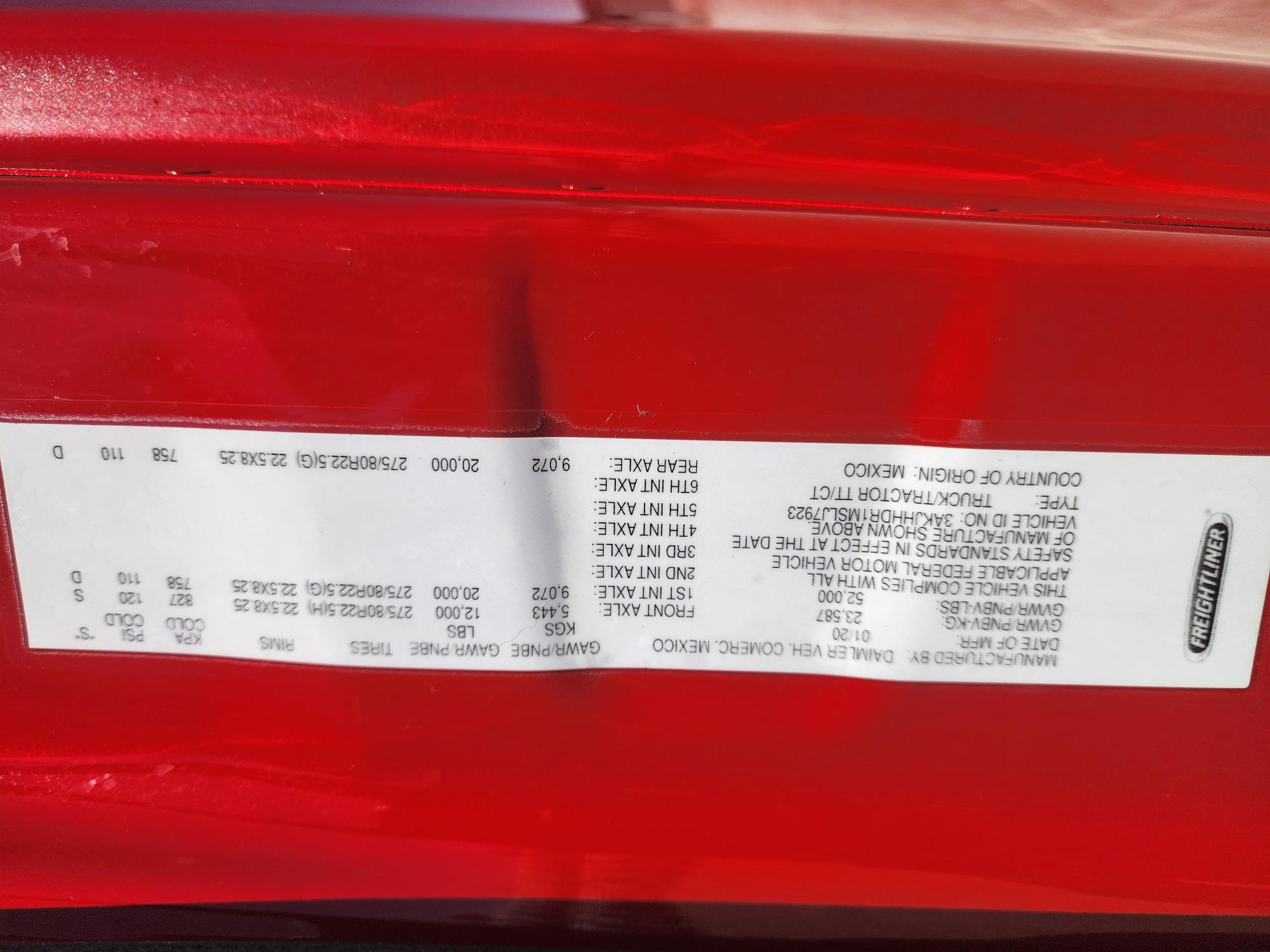 2021 FREIGHTLINER CASCADIA 126SLP - image 20