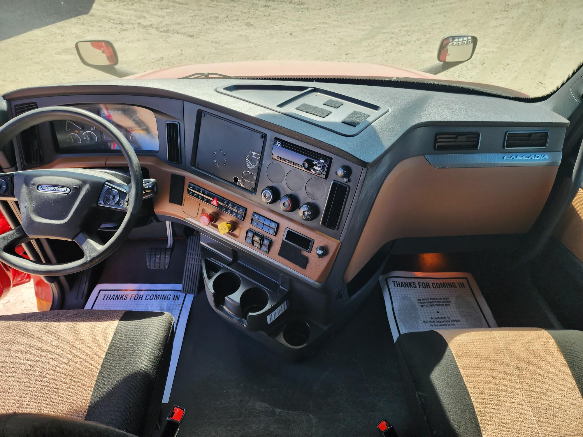 2021 FREIGHTLINER CASCADIA 126SLP - image 18