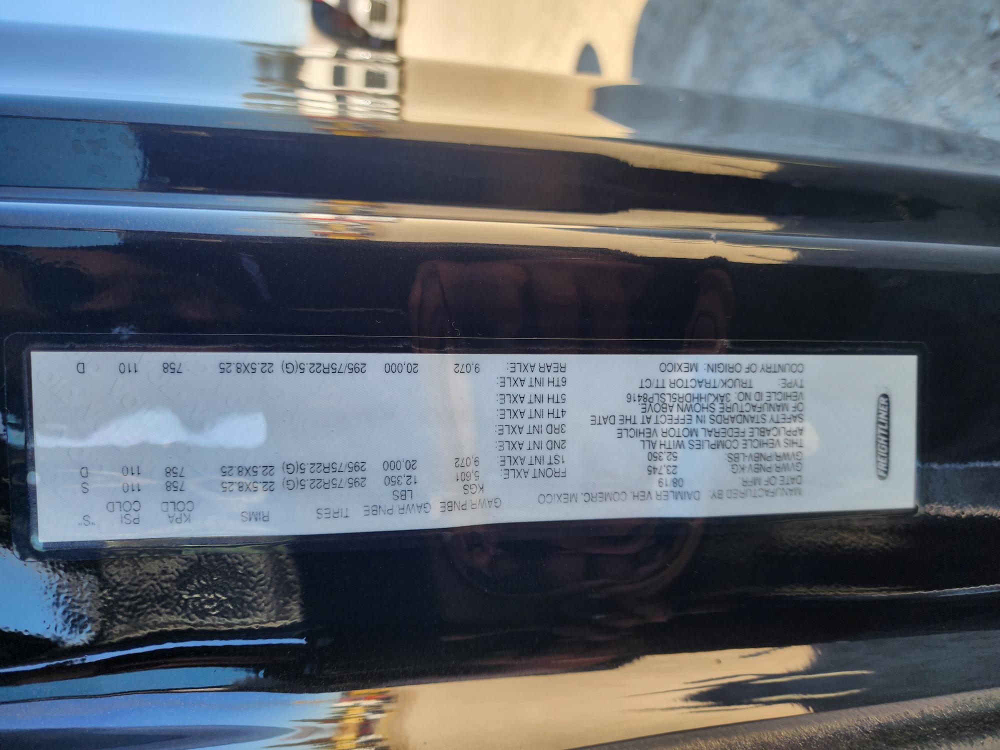 2020 FREIGHTLINER CASCADIA 126SLP - image 23