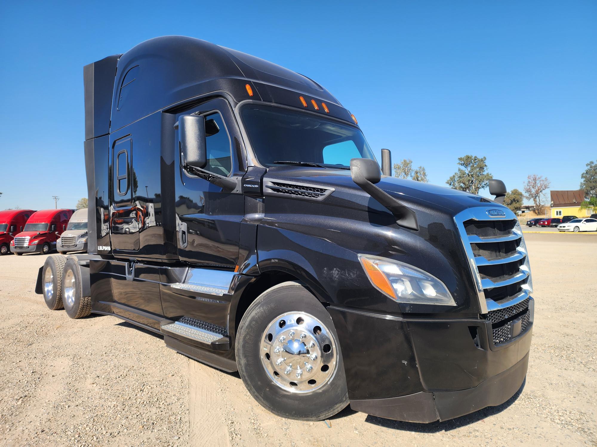 2020 FREIGHTLINER CASCADIA 126SLP - image 7