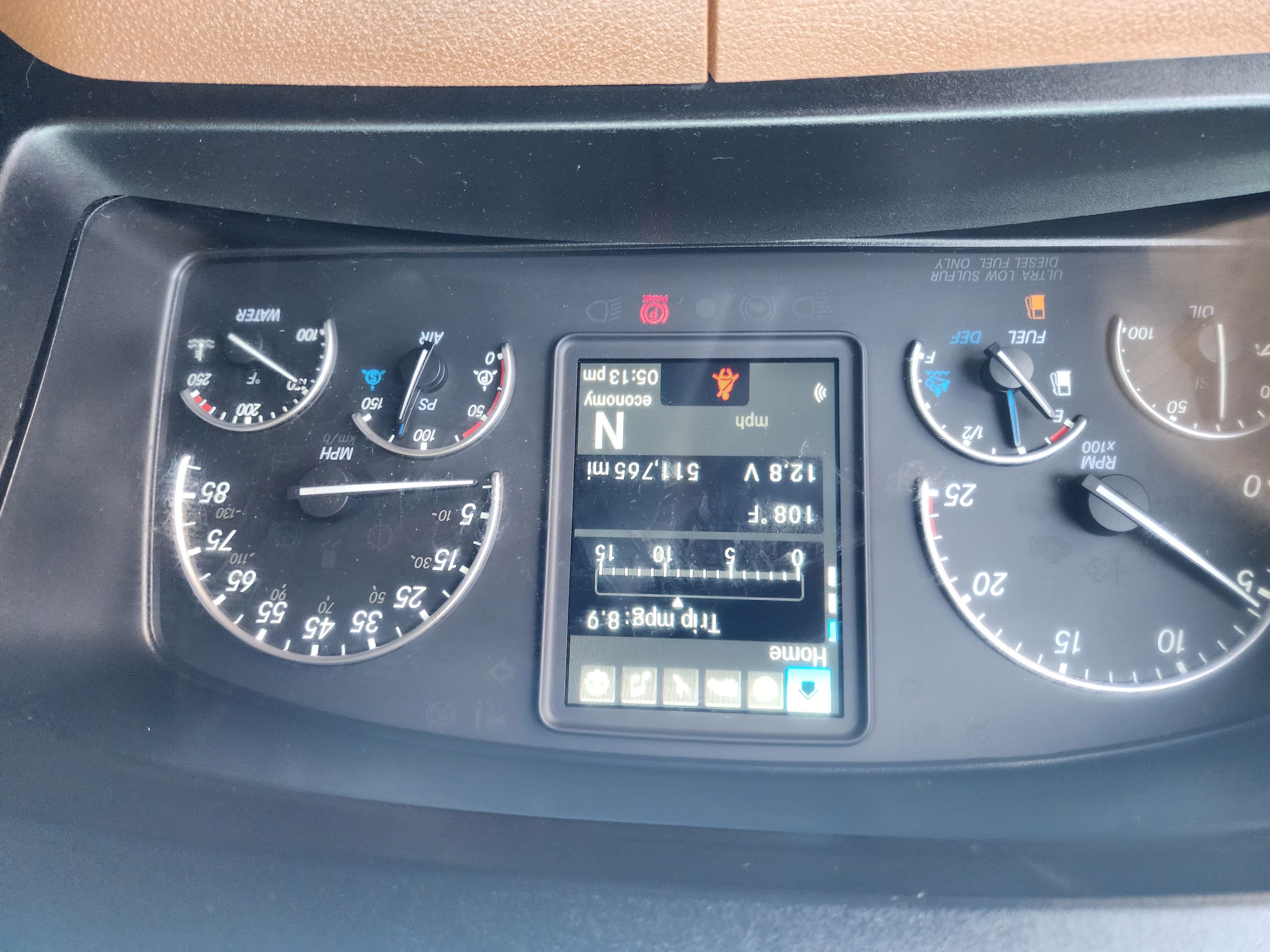 2021 FREIGHTLINER CASCADIA 126SLP - image 13