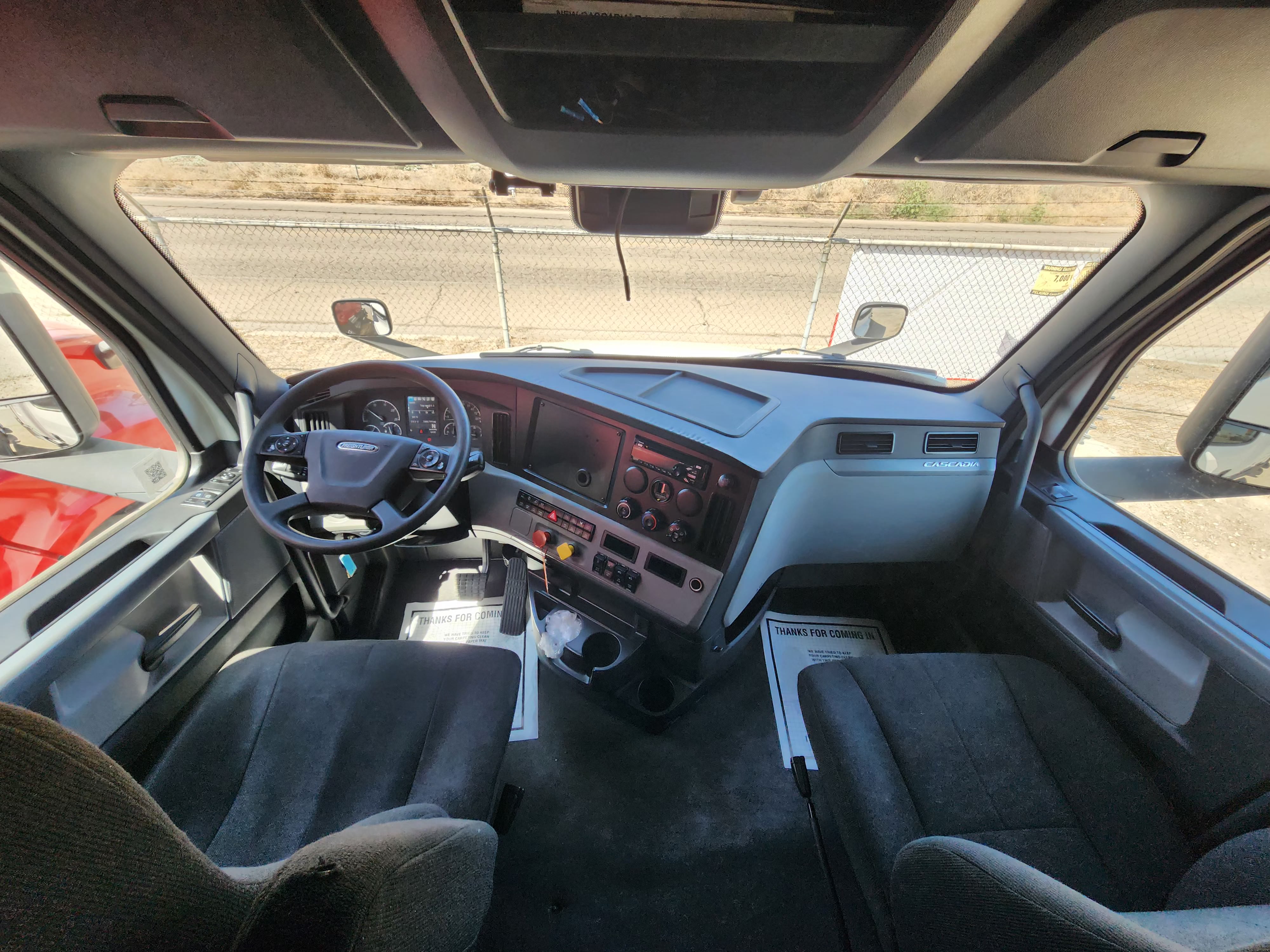 2021 FREIGHTLINER CASCADIA 116SLP - image 18