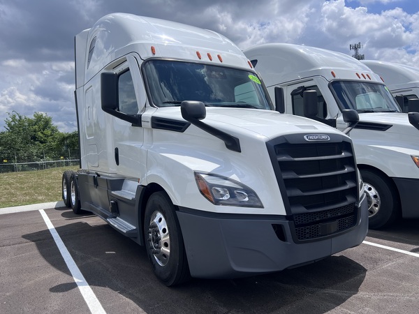 FREIGHTLINER CASCADIA 126SLP 2022