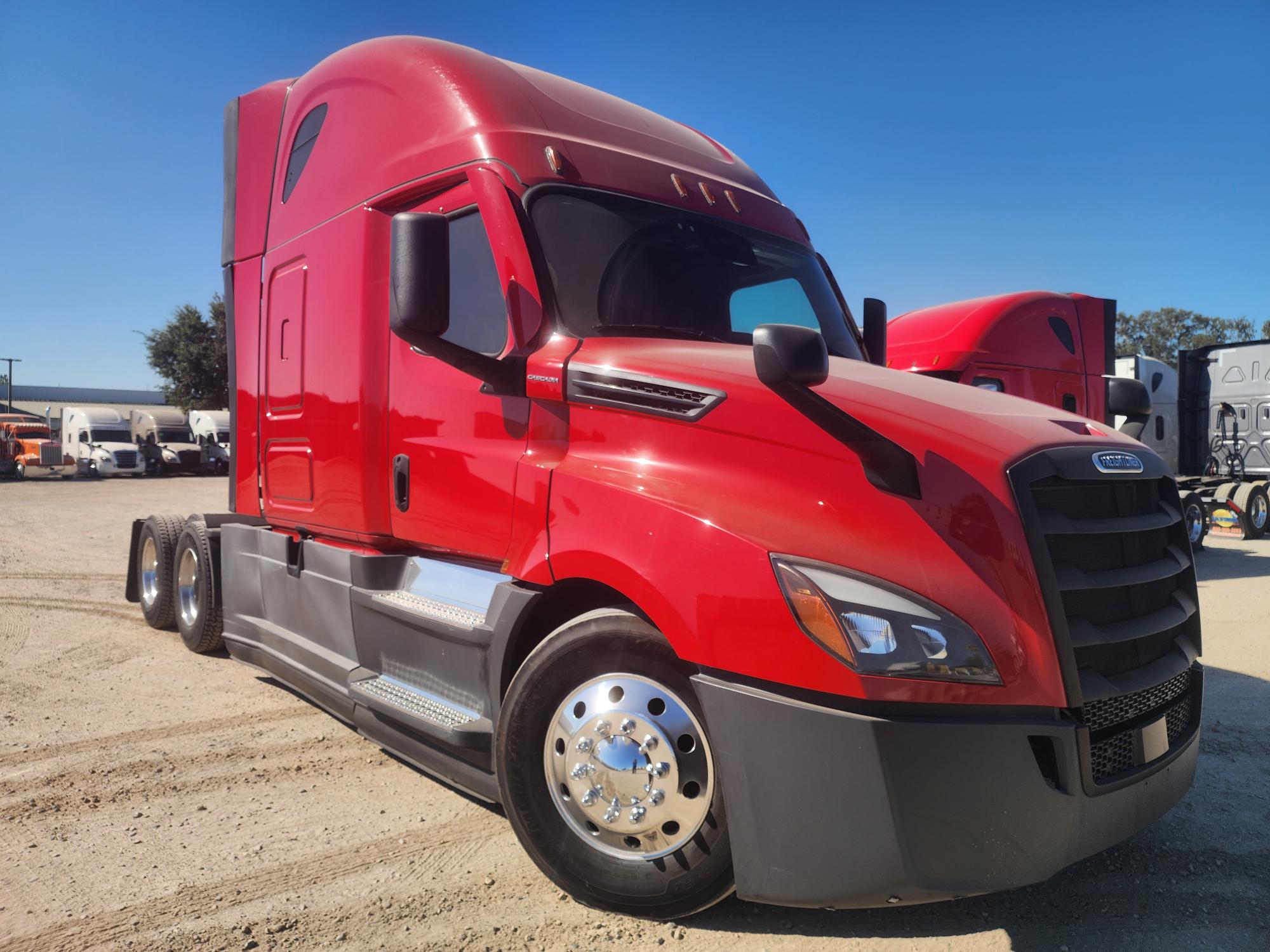 2021 FREIGHTLINER CASCADIA 126SLP - image 7