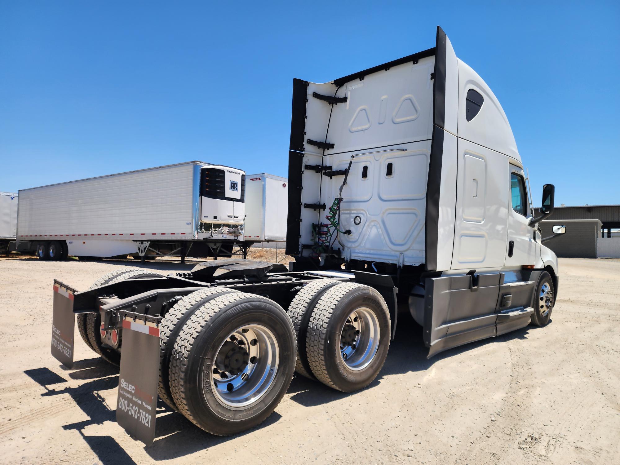 2023 FREIGHTLINER CASCADIA 126SLP - image 5